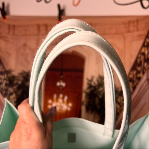 Ted Baker Bow Vinyl Tote Shopping Bag, Large, Great Condition, Sturdy, 14x14x4 - Picture 8 of 10